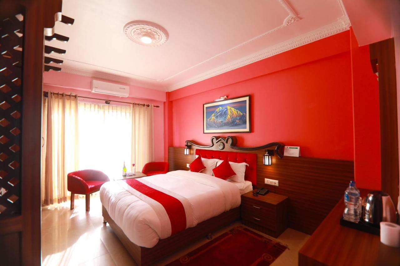 Hotel Task International Pokhara Eksteriør bilde