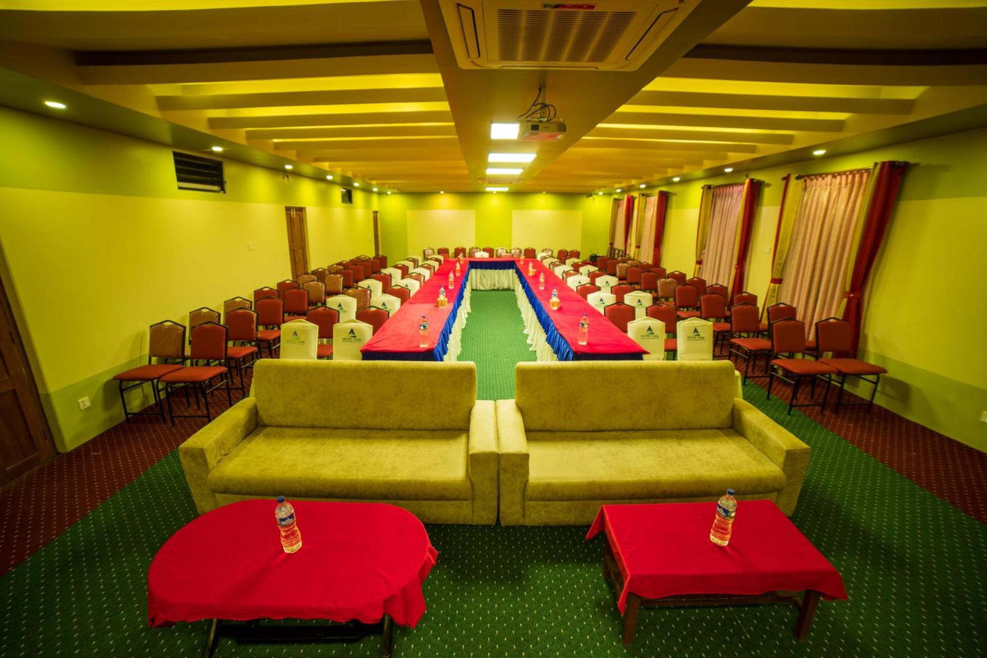 Hotel Task International Pokhara Eksteriør bilde