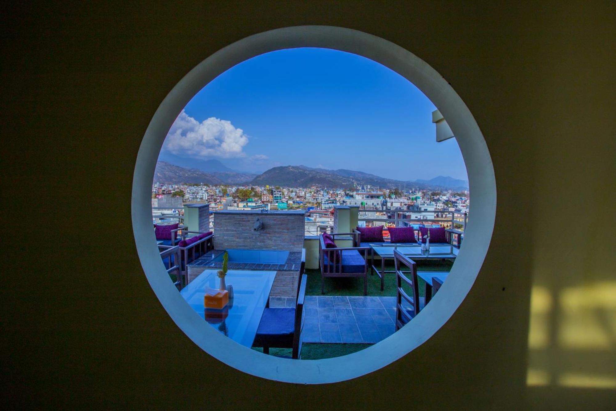 Hotel Task International Pokhara Eksteriør bilde
